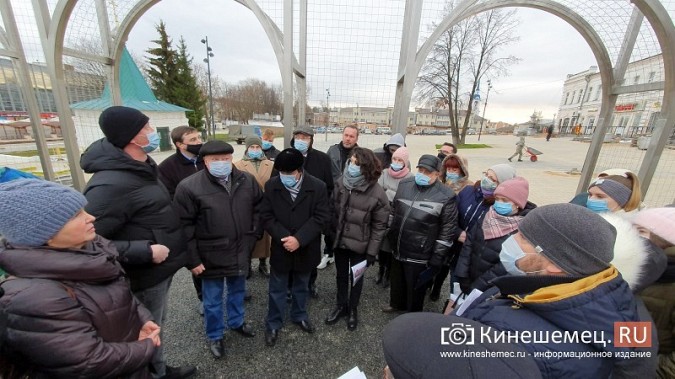В Кинешме состоялась народная приемка благоустройства пл.Революции